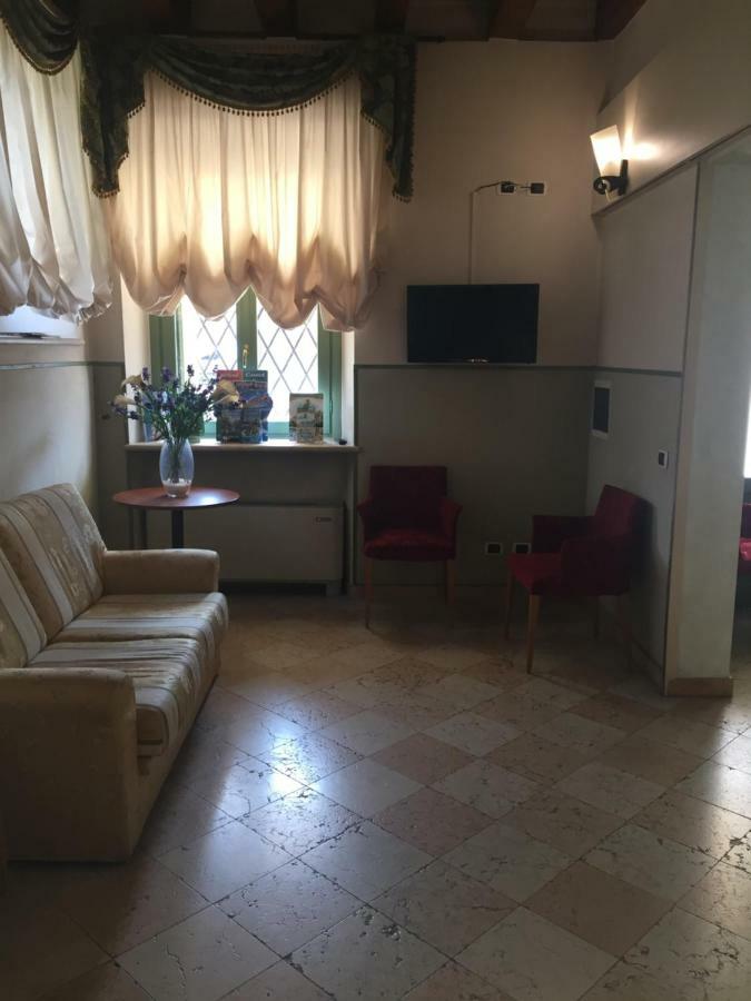 Villa Vecelli Cavriani Mozzecane Zewnętrze zdjęcie