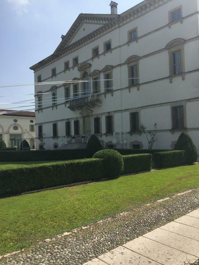 Villa Vecelli Cavriani Mozzecane Zewnętrze zdjęcie